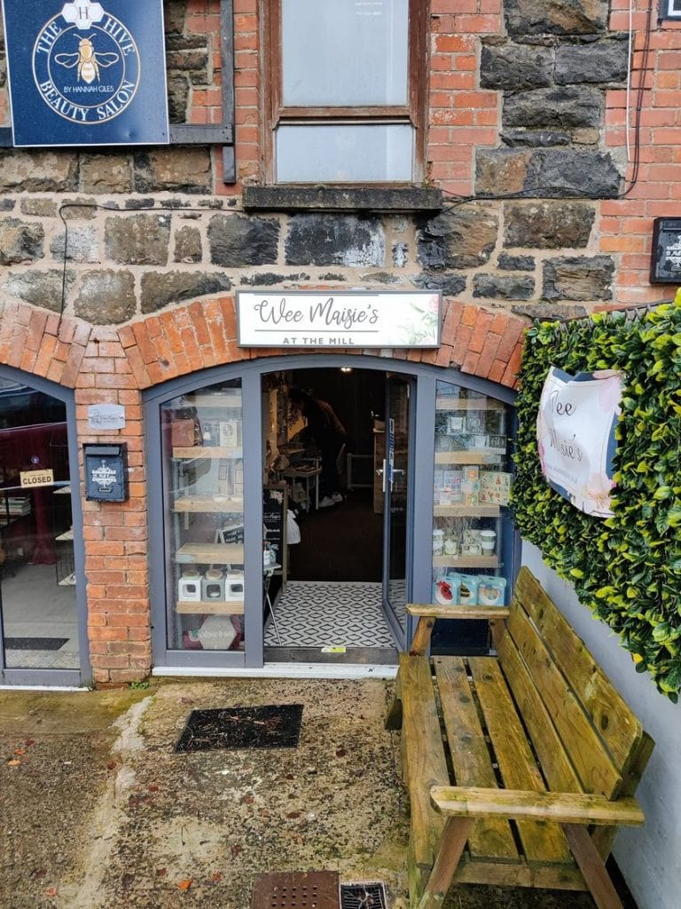 Read more about the article Wee Maisie’s Signage Install